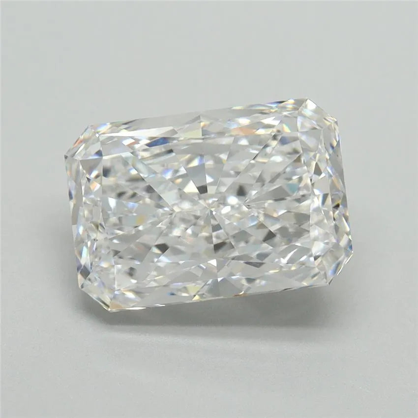 4.11ct Radiant Lab Grown Diamond (Colour D, Clarity VS1, IGI Certified)
